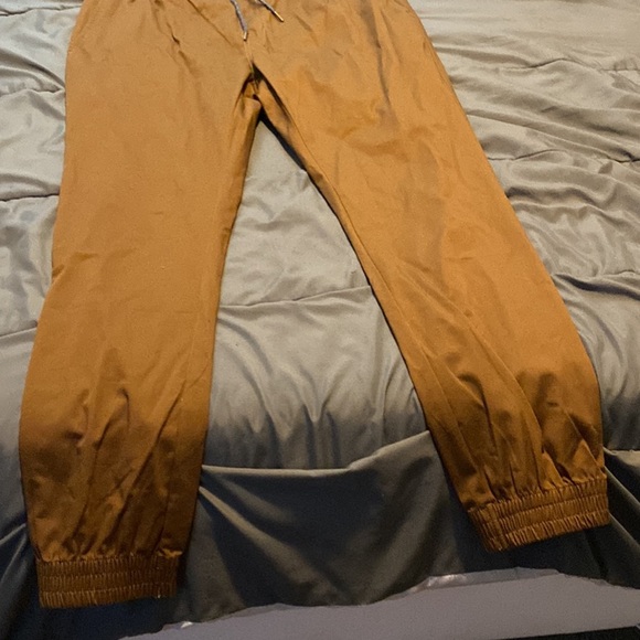 Volcom joggers for sale neve been worn - Picture 2 of 4